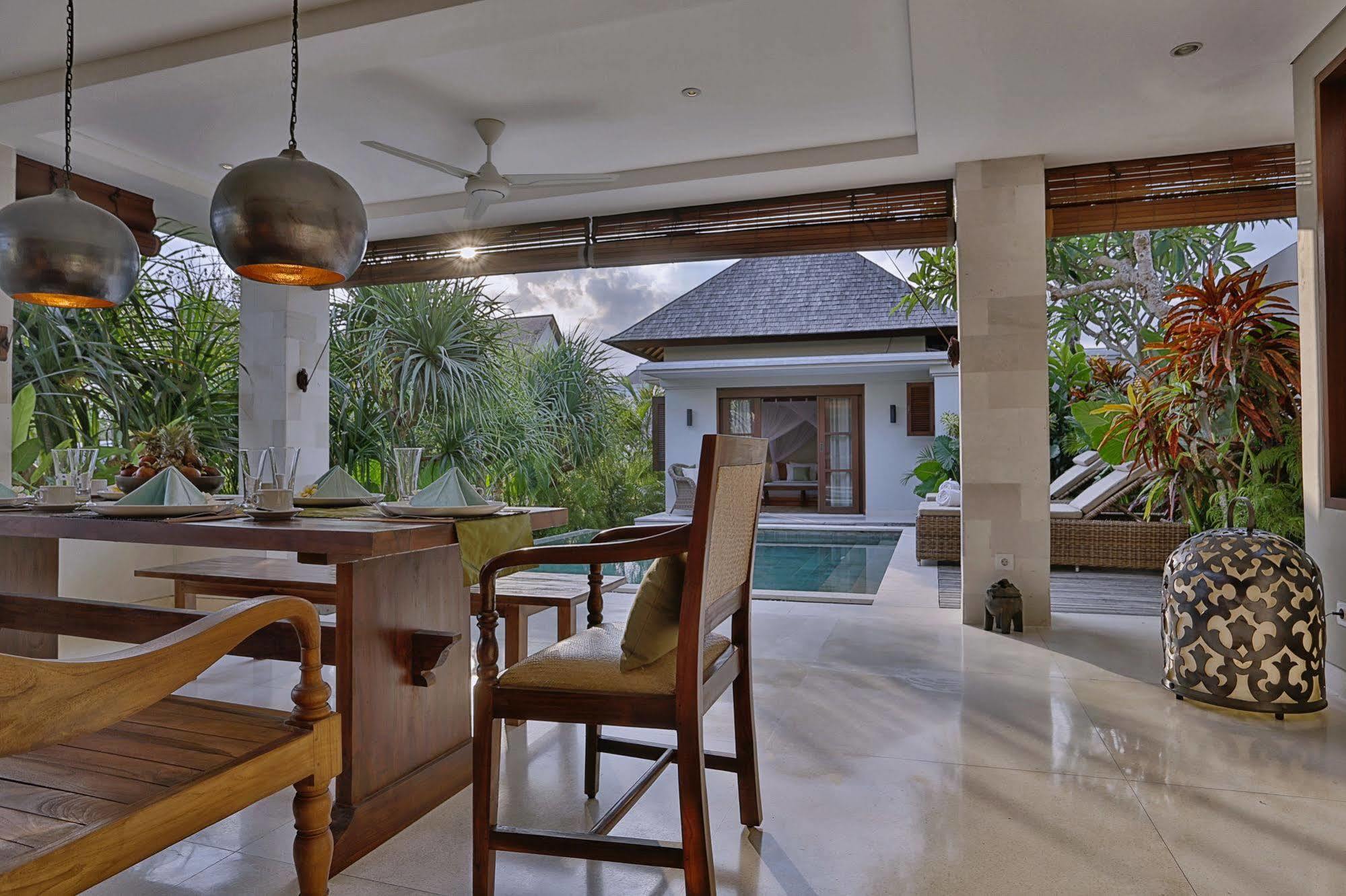 Villa Nikara Kuta Lombok Exterior foto