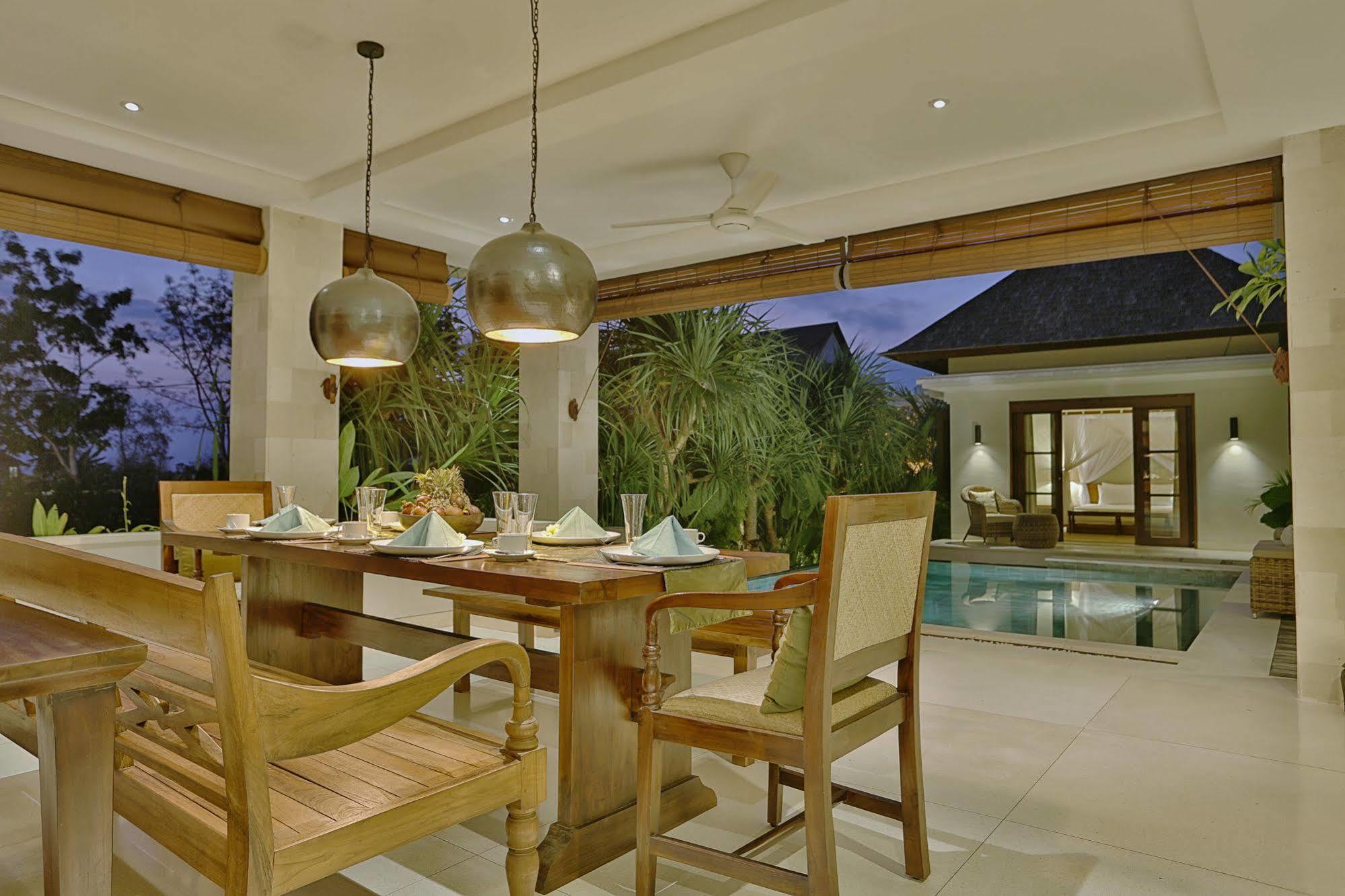 Villa Nikara Kuta Lombok Exterior foto