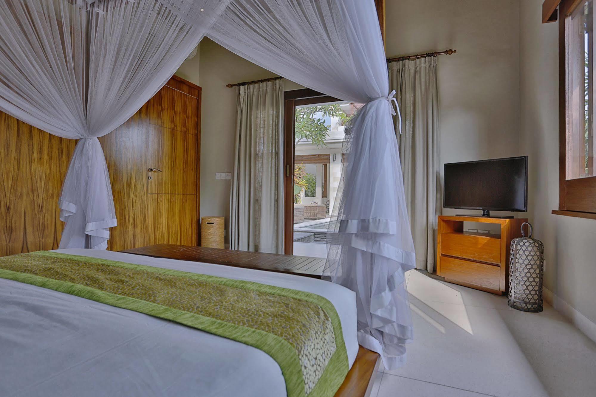 Villa Nikara Kuta Lombok Exterior foto