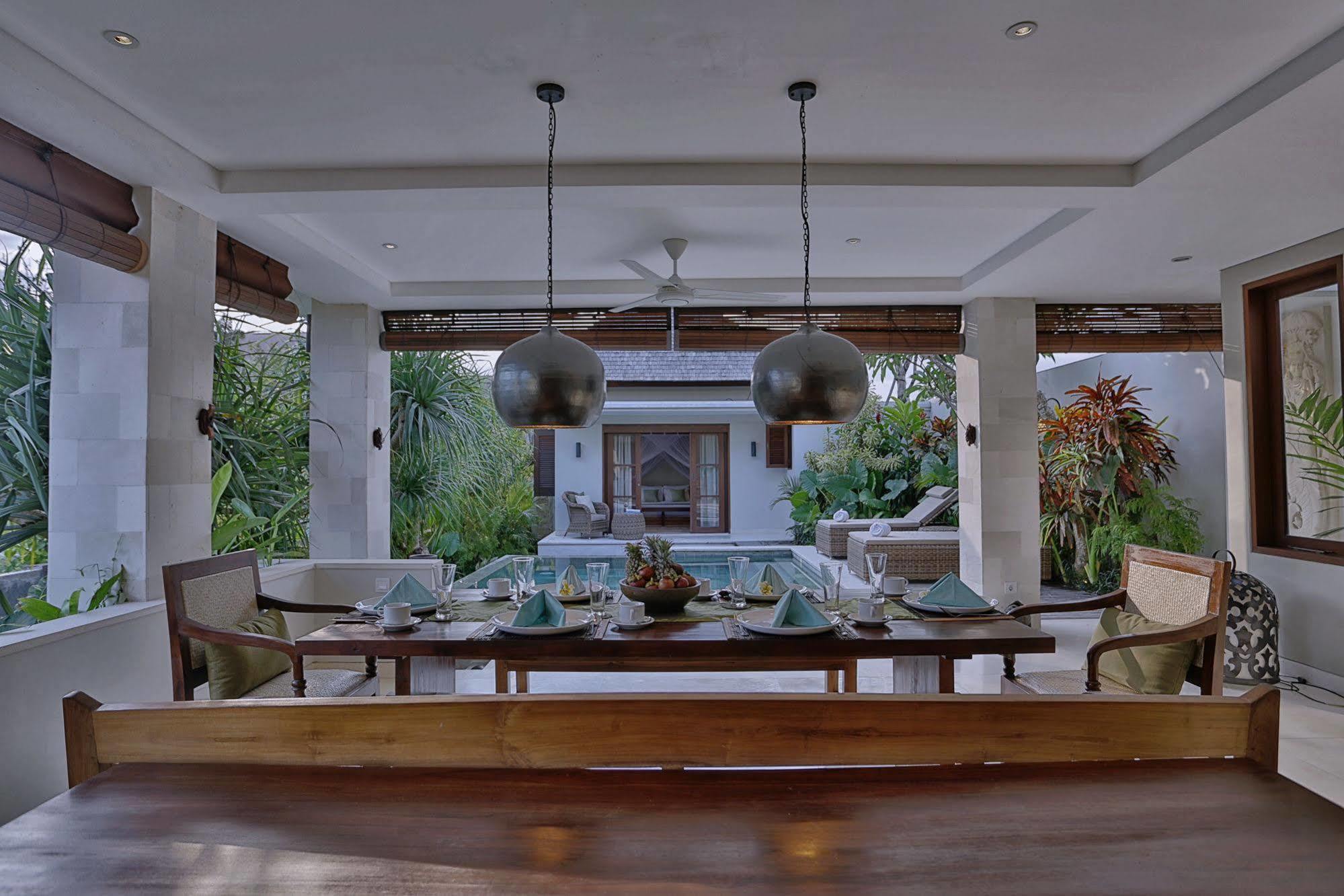 Villa Nikara Kuta Lombok Exterior foto